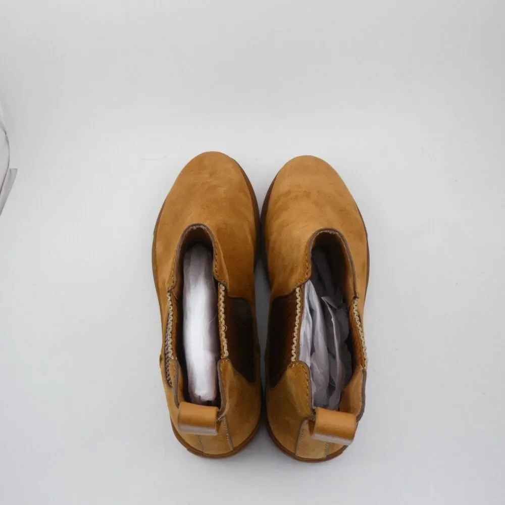 Gentle Souls by Kenneth Cole Men's Nyle Chelsea Boot Brown Men's US:9 NWOB